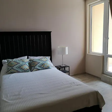 Flora Beach Private Hotel apartamentowy Gmina Pomorie