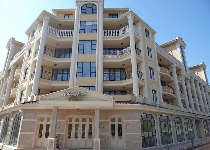 Flora Beach Private Апарт-отель Поморие